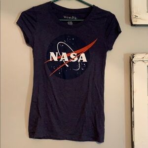 NASA. T-shirt